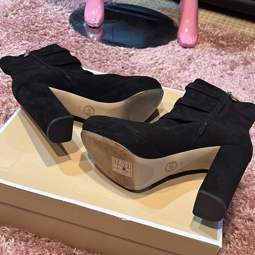 MICHAEL KORS BOOTIES - Picture 9 of 9